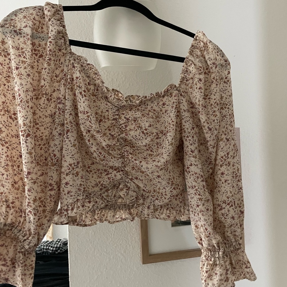 Breath of Youth Floral Puff sleeve top